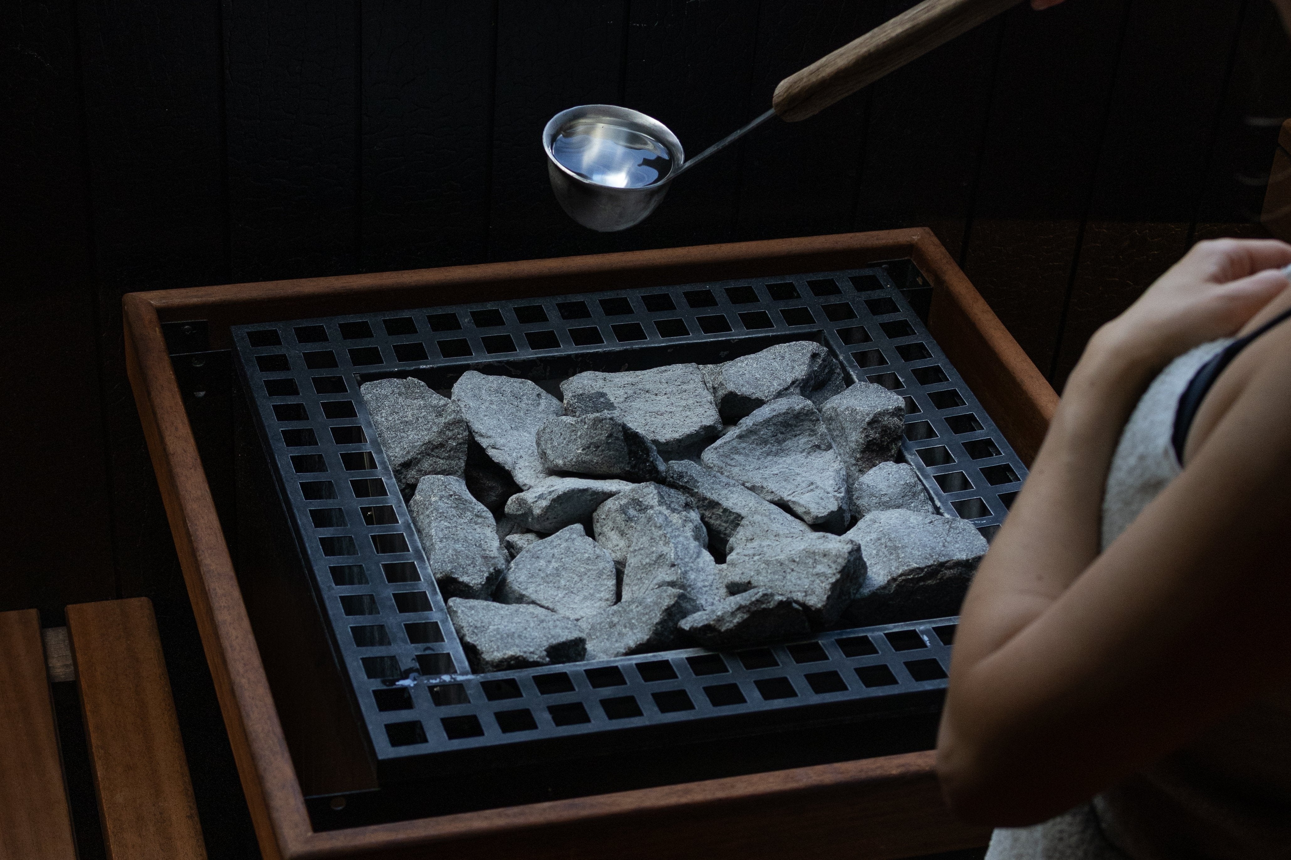 Saunakulttuuri maailmalla – trendi joka kuumenee vuosi vuodelta