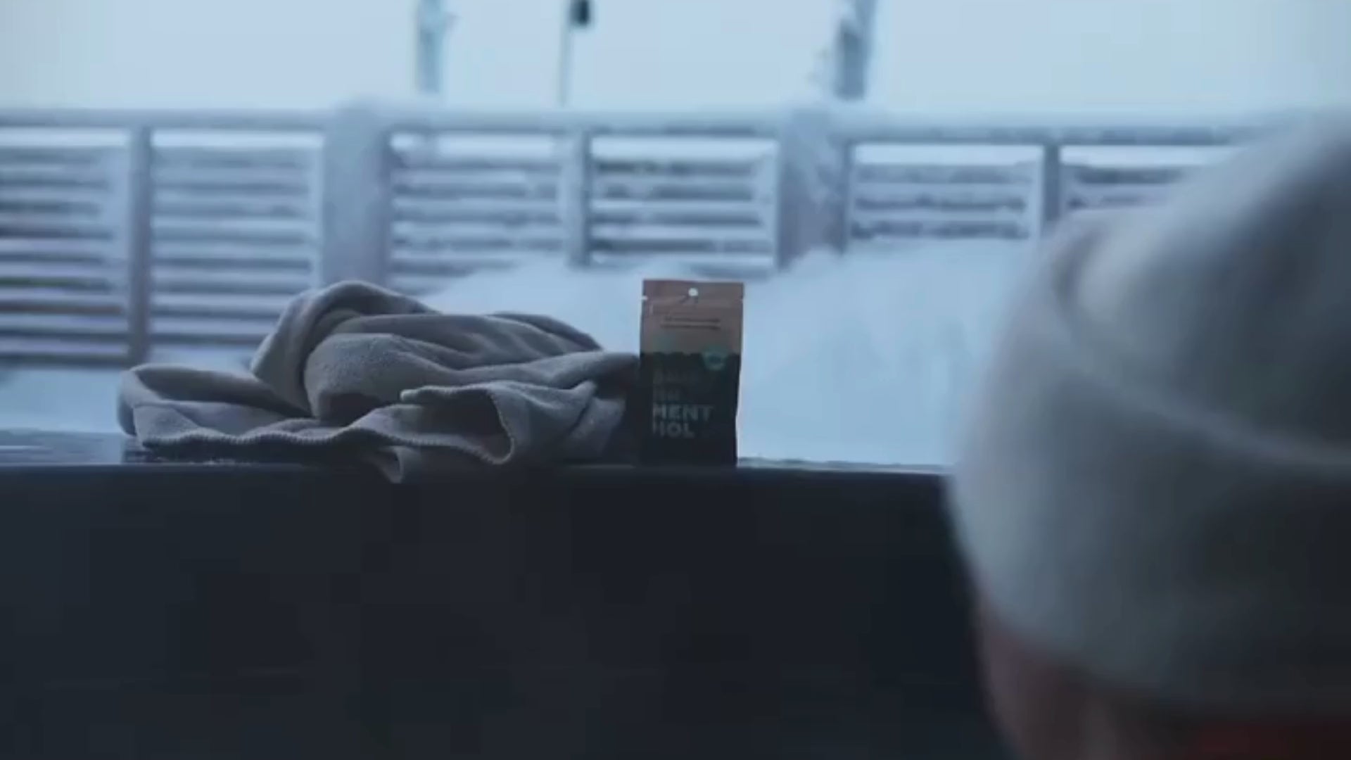 Ladda video: Sauna-Menthol-saunajää-jääkide-saunatuoksu-mentolikide